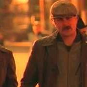 Der musikalische text AMERICAN MADE von LORDZ OF BROOKLYN ist auch in dem Album vorhanden All in the family (1995)
