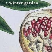 Der musikalische text SNOW von LOREENA MCKENNITT ist auch in dem Album vorhanden A winter garden (1995)