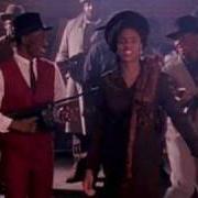 Der musikalische text DON'T CRY BIG GIRLS von MC LYTE ist auch in dem Album vorhanden Lyte as a rock (1988)
