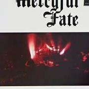 Der musikalische text BLACK FUNERAL (LIVE) von MERCYFUL FATE ist auch in dem Album vorhanden The bell witch - ep (1994)