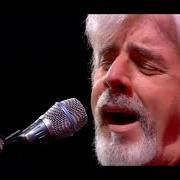 Der musikalische text I HEARD IT THROUGH THE GRAPEVINE von MICHAEL MCDONALD ist auch in dem Album vorhanden Motown (2003)