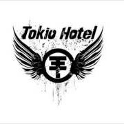 Der musikalische text KOMM von TOKIO HOTEL ist auch in dem Album vorhanden Best of (german version) (2010)