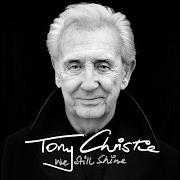 Der musikalische text WE STILL SHINE von TONY CHRISTIE ist auch in dem Album vorhanden We still shine (2024)