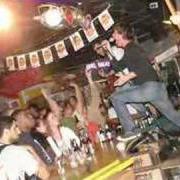 Der musikalische text WALKING DISASTER von BIG 10-4 ist auch in dem Album vorhanden Testing the atmosphere (2006)