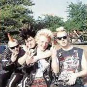 Der musikalische text SUICIDE DIRECTION von LAST YEARS YOUTH ist auch in dem Album vorhanden Yah boo fuck you (2001)