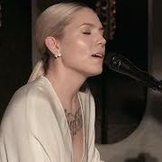 Skylar grey