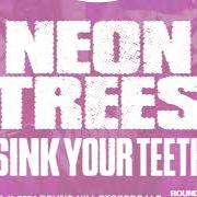 Der musikalische text LOSING MY HEAD von NEON TREES ist auch in dem Album vorhanden Sink your teeth (2024)