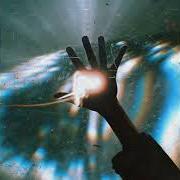 Der musikalische text CHANDELIER von ARCHITECTS ist auch in dem Album vorhanden The sky, the earth & all between (2025)