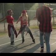 Der musikalische text LET 'EM KNOW von COCO JONES ist auch in dem Album vorhanden Peppermint (2015)