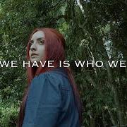 Der musikalische text PAST & PRESENT von TORI FORSYTH ist auch in dem Album vorhanden All we have is who we are (2024)