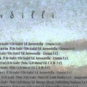 Der musikalische text AIA DE RESPIA von VITTORIO DE SCALZI ist auch in dem Album vorhanden Mandilli (2009)