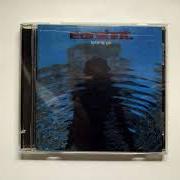 Der musikalische text GET AWAY von EARSHOT ist auch in dem Album vorhanden Letting go (2002)